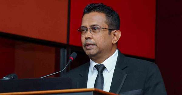 අවුරුද්ද අවසානේ රට සල්ලි ගොන්නක් ලැබෙන බවට පුරෝකථන
