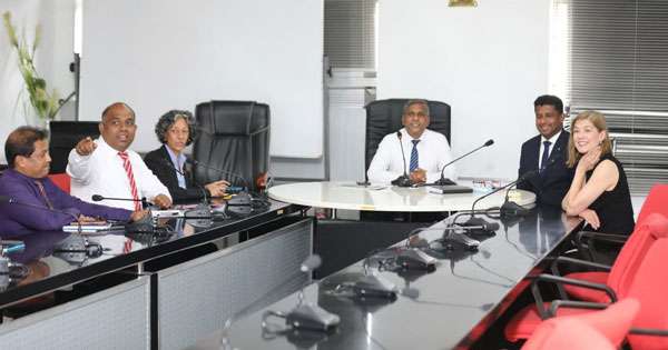 ලංකාවේ බිම් බෝම්බ ඉවත් කිරීම ගැන ජාත්‍යන්තර පැසසුමක්