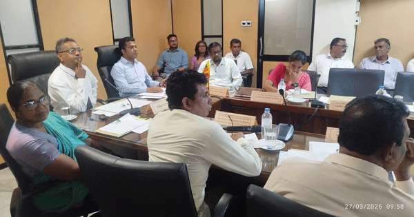 කළුතර දිස්ත්‍රික් සංවර්ධන කමිටුව සූම් ඔස්සේ