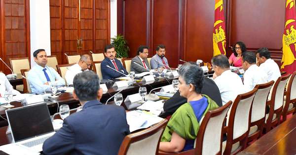 රාජ්‍ය සේවය විධිමත් කරන ඇමැති අනු කමිටුව රැස්වෙයි