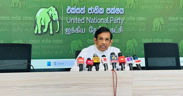 ආණ්ඩුවට ජනවරම ලැබුණේ තමන්ගේ හොරකම් වහන්නද?