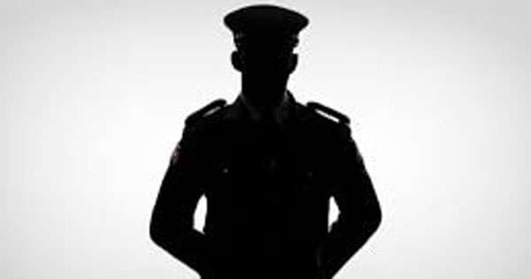 සැරයන් වැටලීමක් කියා කතක සමග හෝටලයට ගිහින්