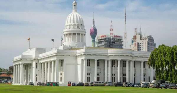 කොළඹ මහ නගර සභාව කෝටි 367ක් වැටුප් ගෙවලා
