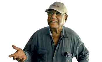 අමෙරිකාවෙදි හම්බකළ සල්ලිවලින් ගමේ රෝහලක් හදන ශ්‍රී ලාංකික ඉංජිනේරුවා