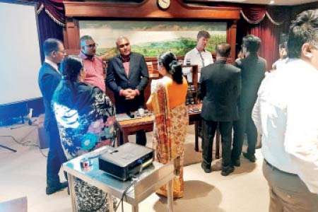 ලාංකීය දෑතින් නිමවෙන තේ නිෂ්පාදන ලෝක වෙළෙඳපොළට ගෙනයාමේ වැඩසටහනක්