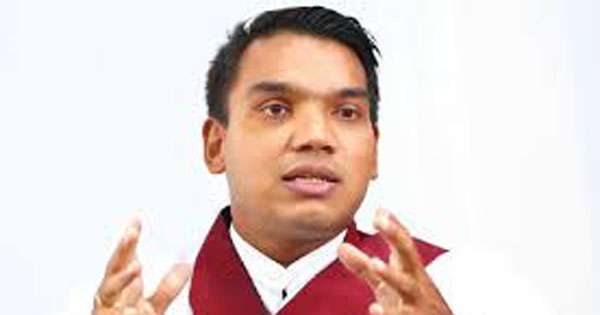 ජනාධිපතිට උපදෙස් දුන්නේ කවුද හෙළකරන්න