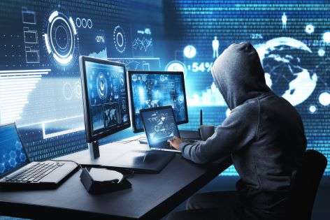 ලංකාවේ 3000ක් හැකරුන්ට බිලි