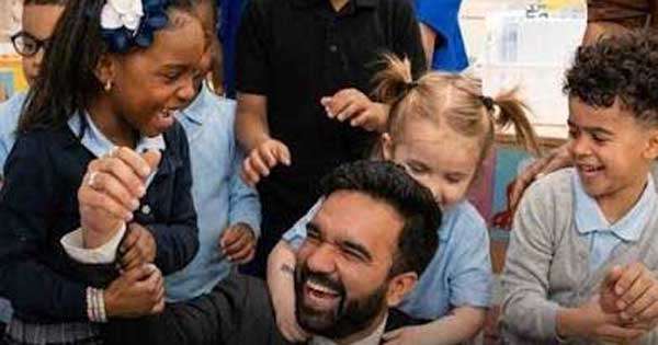 පොඩි දරුවන්ට උගන්වන්න කෘත්‍රිම බුද්ධි ගුරුවරුන් ඕනෑ නෑ