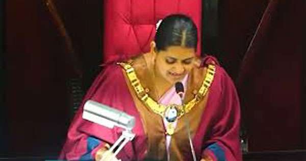 කඩ - කුටිවලට කොළඹ පදිකවේදිකාවේ ඉඩ නෑ