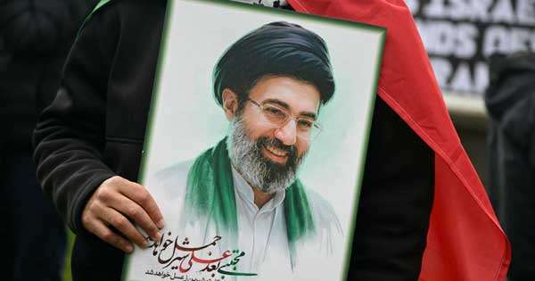 සටන් විරාම ඉල්ලුවේ නෑ: ඉරාන විදේශ ඇමැති