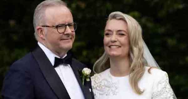 ඕස්ට්‍රේලියා අගමැතිට මංගල සීනු