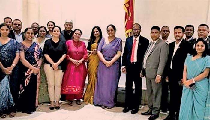 ශ්‍රී ලංකාවේ මැණික් හා ස්වර්ණාභරණ ක්ෂේත්‍රය ප්‍රවර්ධනයට  විශේෂ ව්‍යාපාරික දූත පිරිසක් ඉන්දියාවේ සංචාරයක