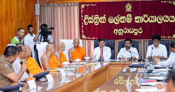 අ,පුර පූජා නගරයට විද්‍යුත් බස් රථ