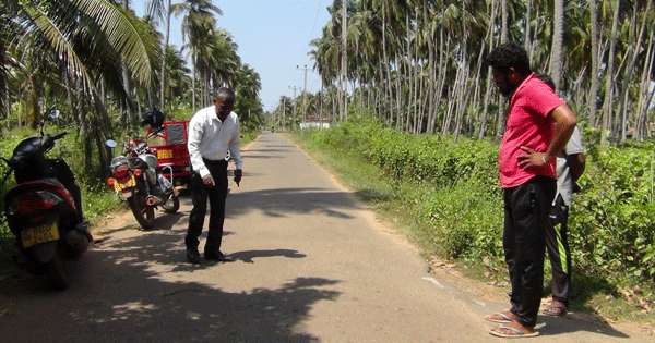 ලොරි අනතුරින් සිසුහුදෙදෙනෙක් මරුට