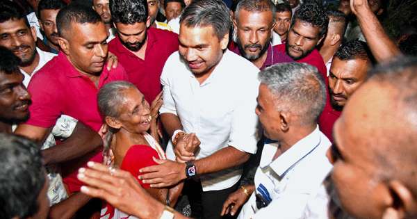 22 නිසා ආණ්ඩුව එක්ක ගොඩක් අය තරහ වෙලා