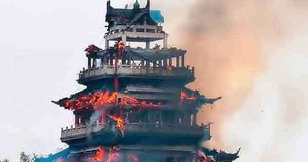 චීනයේ පුරාණ විහාරයක් ගින්නේන වැනසෙයි