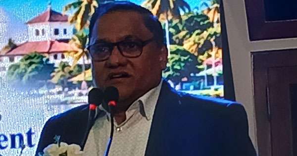 ගීත රචකයාගේ සහ සංගීත නිර්මාණකරුවාගේ අයිතිය ගැන ඇමැති විජිත කතා කරයි