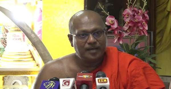 ධාතු වඳින්න හෙට රෑ දහයට පෙර පෝලිමට එකතු වෙන්න