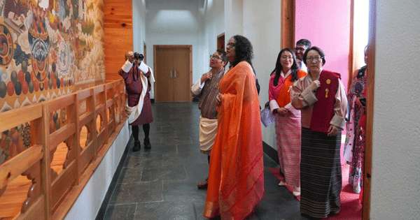 අගමැතිනිය භූතානේ නීති විදුහල යයි