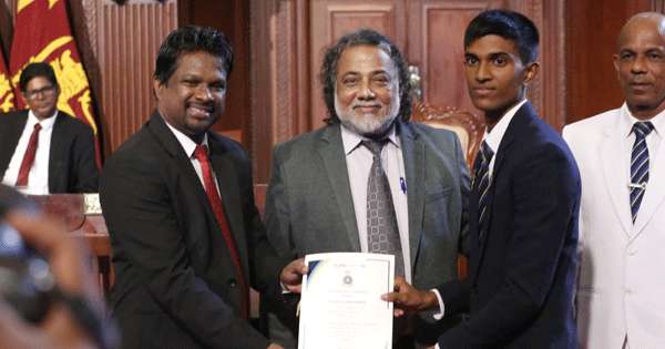 අනාගත නායකයන් ගොඩනැගෙන්නේ සදාචාරාත්මක වටිනාකම් මතයි