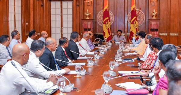 පොල්- ආහාර රට යවා බිලියන තුනක් හොයන්න සැලසුම්
