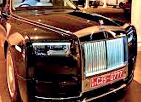 ජනවාරියේදී අධි-සුඛෝපභෝගී රථ 11ක් ලියාපදිංචි කරලා