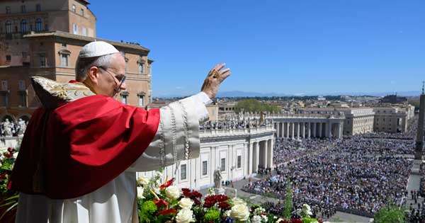 පාප්තුමා ලෝක සාමය පතයි