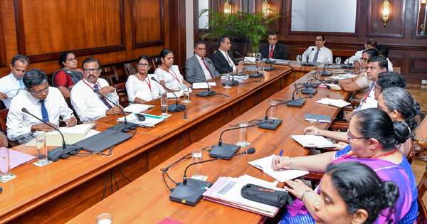 හය වසර අධ්‍යාපන ප්‍රතිසංස්කරණයට අමාත්‍යංශය පූර්ණ සූදානමක