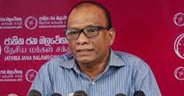 පීඩනයෙන් කොටසක් ඉන්ධන පාරිභෝගිකයාට දුන්නා