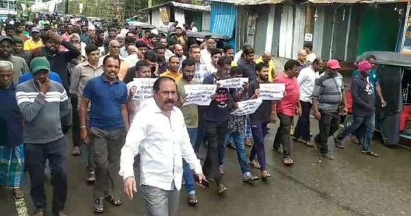 කසල බද්දකට එරෙහිව බගවන්තලාවේ හාර්තාල්