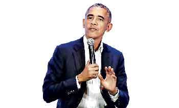 ට්‍රම්ප්ට මල පැන්න ඔබාමාගේ පියඹන පීරිසි කතාව