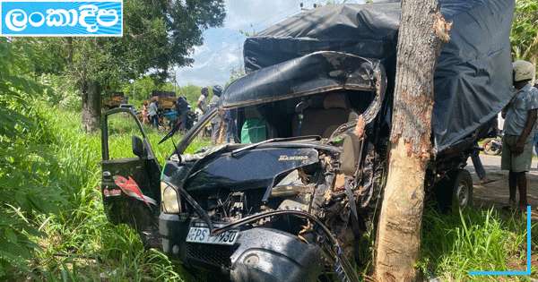 ආණමඩුවේ අනතුරකින් කතක් මරුට :12ක් රෝහලට