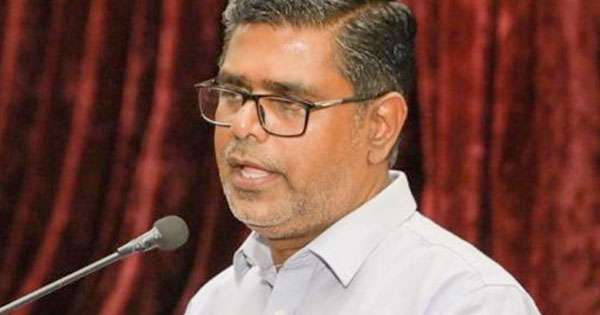 සුන්බුන් විපක්ෂය නම් ඒකෙ අය ආණ්ඩුවට ගන්නේ කොහොමද