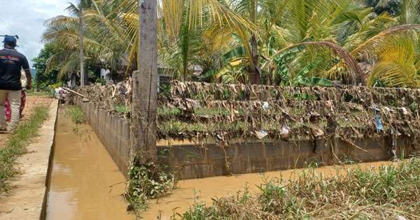 ගලේවෙල පැත්තක් යටවේ