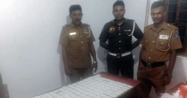 කූරියර් මුවාවෙන් මත්පෙති බෙදලා මාට්ටු වේ