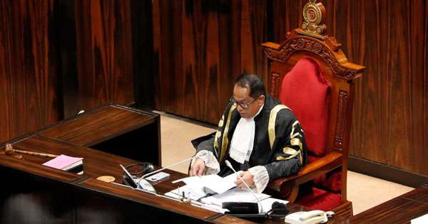 ක්‍රිකට් පනතට තවත් පෙත්සම් තුනක්
