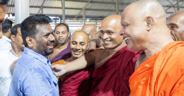 කොළඹ මාලිගා කුමන්ත්‍රණ වලට බය වෙන්නෙ නෑ