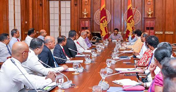 පොල් - ආහාර රට යවා බිලියන තුනක් හොයන්න සැලසුම්