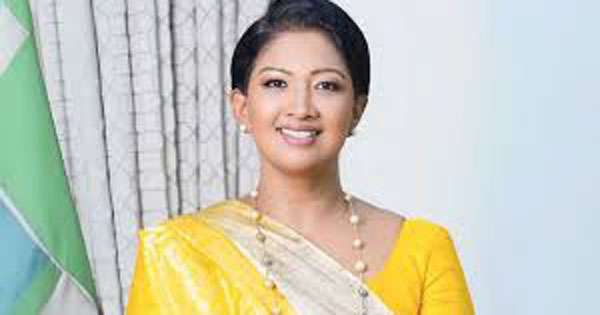 මල්වතු මහ නාහිමි මන්ත්‍රීනී චමින්ද්‍රාණිගෙන් කරපු ඉල්ලීම