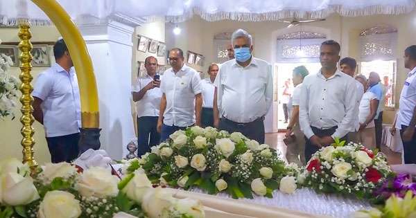 රනිල්ගෙන් තිස්සට අවසන් ගෞරව