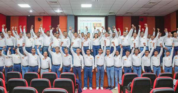 රට රැකියා වලට යාම  ජූලි මාසේ  4.84% න් ඉහළට