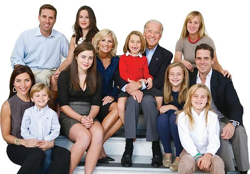 Семья капустиных америка. Байден семья. Джо Байден и его семья. Хантер Байден семья. Семья Джо Байдена фото.