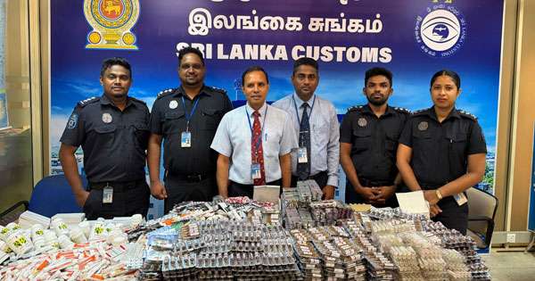 නිතී විරෝධිව ඖෂධ ගෙන ආ 4ක් ගුවන්තොටේදී අල්ලයි