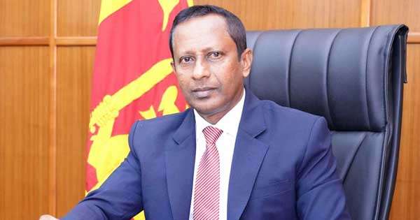 මන්ත්‍රී වැටුප ඉහළට