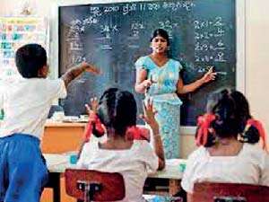 ගුරු දිනය - කළ යුත්තේ කුමක්ද?