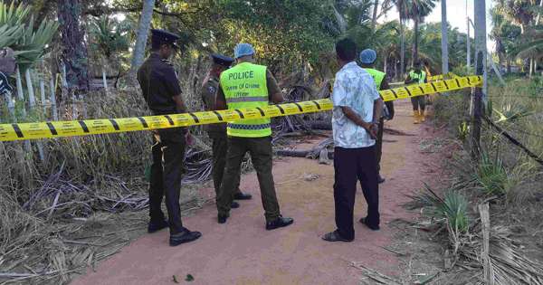 සැමියාගේ පිහිපහරින් බිරියත් නූපන් දරුවාත් මරුට