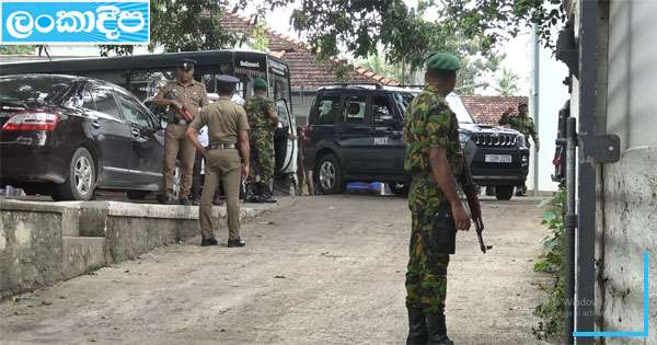 රැඳවුම් බරයේ සිටි පාතලයේ තුනක් රිමාන්ඩ් බාරයට