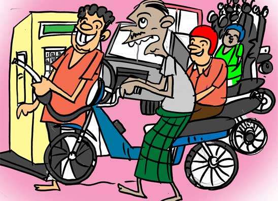 කිව්.ආර් අහද්දී ගෙදර උන්දැ පටලවාගෙන