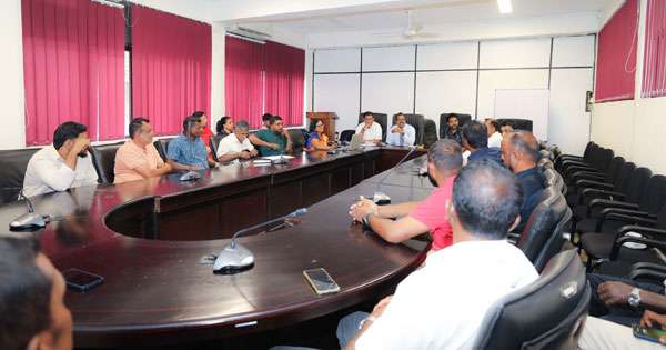 ලංකා කිරි ගොවීන්ට ඉන්දියාවේ පුහුණුවක්