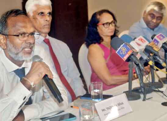 කටුපොල් වගා තහනම ඉවත් කළොත්  සමාගම් රැසක් ආයෝජනයට සූදානමින්